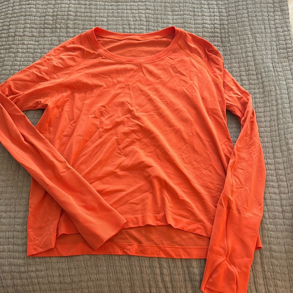 Lululemon Swiftly long sleeve race length